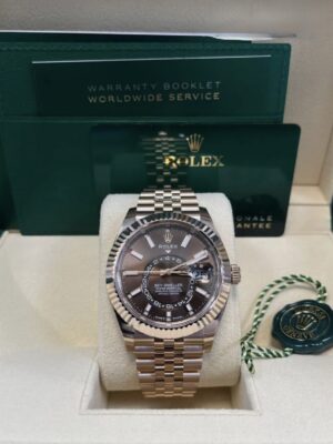 Rolex sky dweller chocolat dials